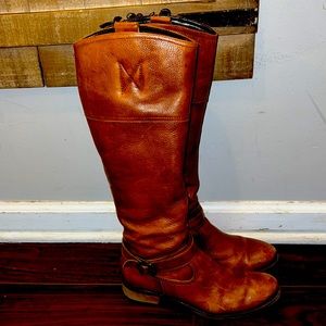 Gently worn ALDO camel colored riding boots.  Will last forever and super comfy!